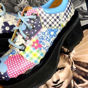 🫦🌻♥️👅John Fluevog x Color Yo’ World Vibes👅🫦🌻